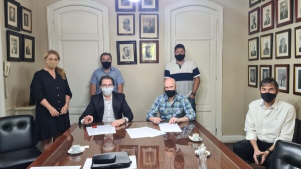 firma convenio colegio abogados